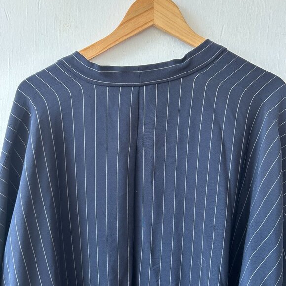 Eskandar Silk Jacket Womens XL Navy Pinstripe Open Front Poncho VTG - Picture 6 of 10